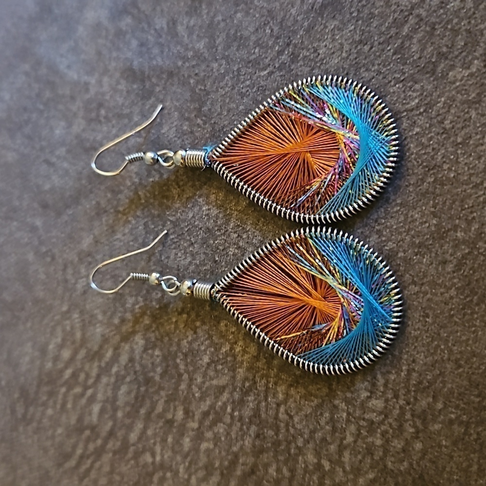 Vtg Threaded Spirograph Teardrop Metallic Dangle … - image 2